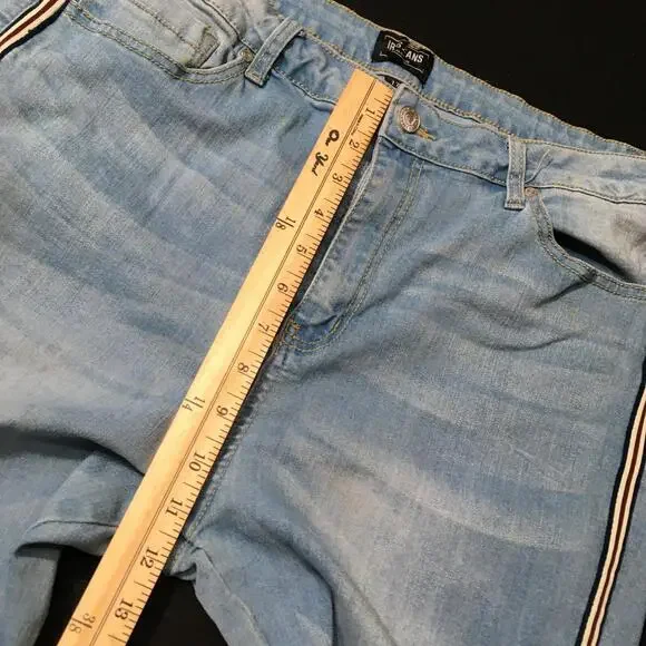 Jeans Womens  Blue Distressed Zip size 17 side piping - Picture 4 of 9